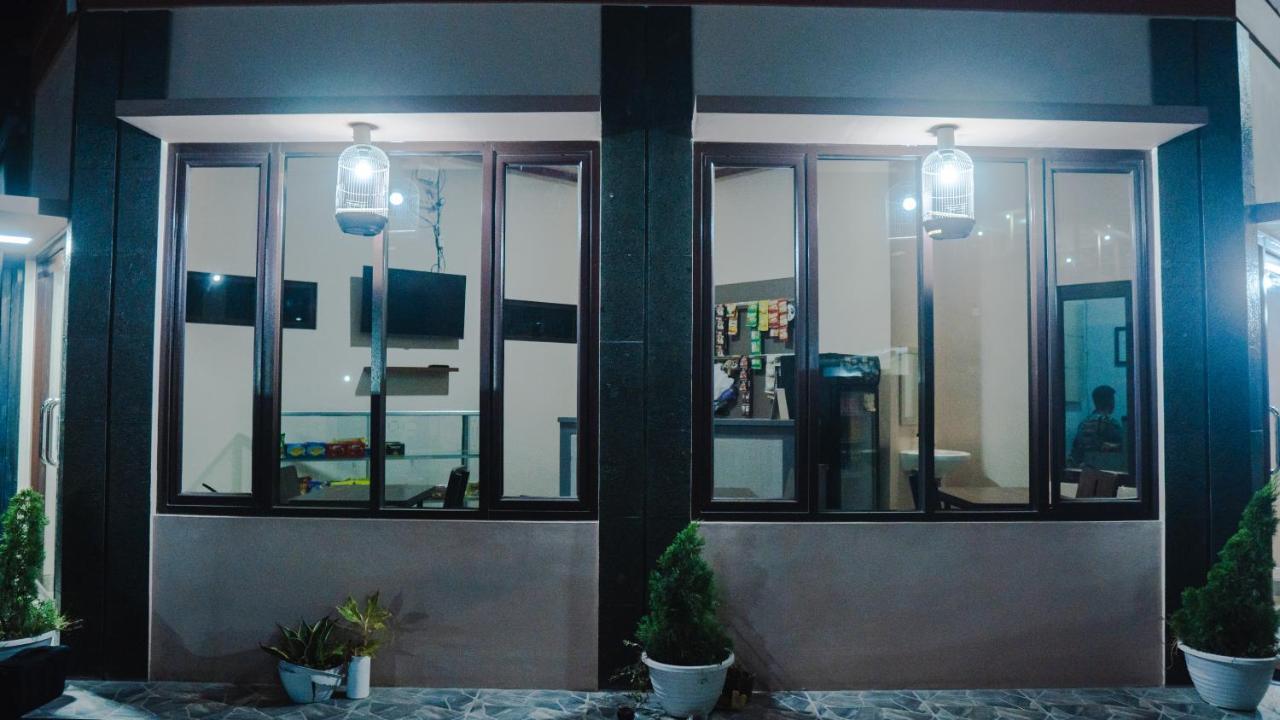 Sitiinggil Guest House Syariah テガル エクステリア 写真